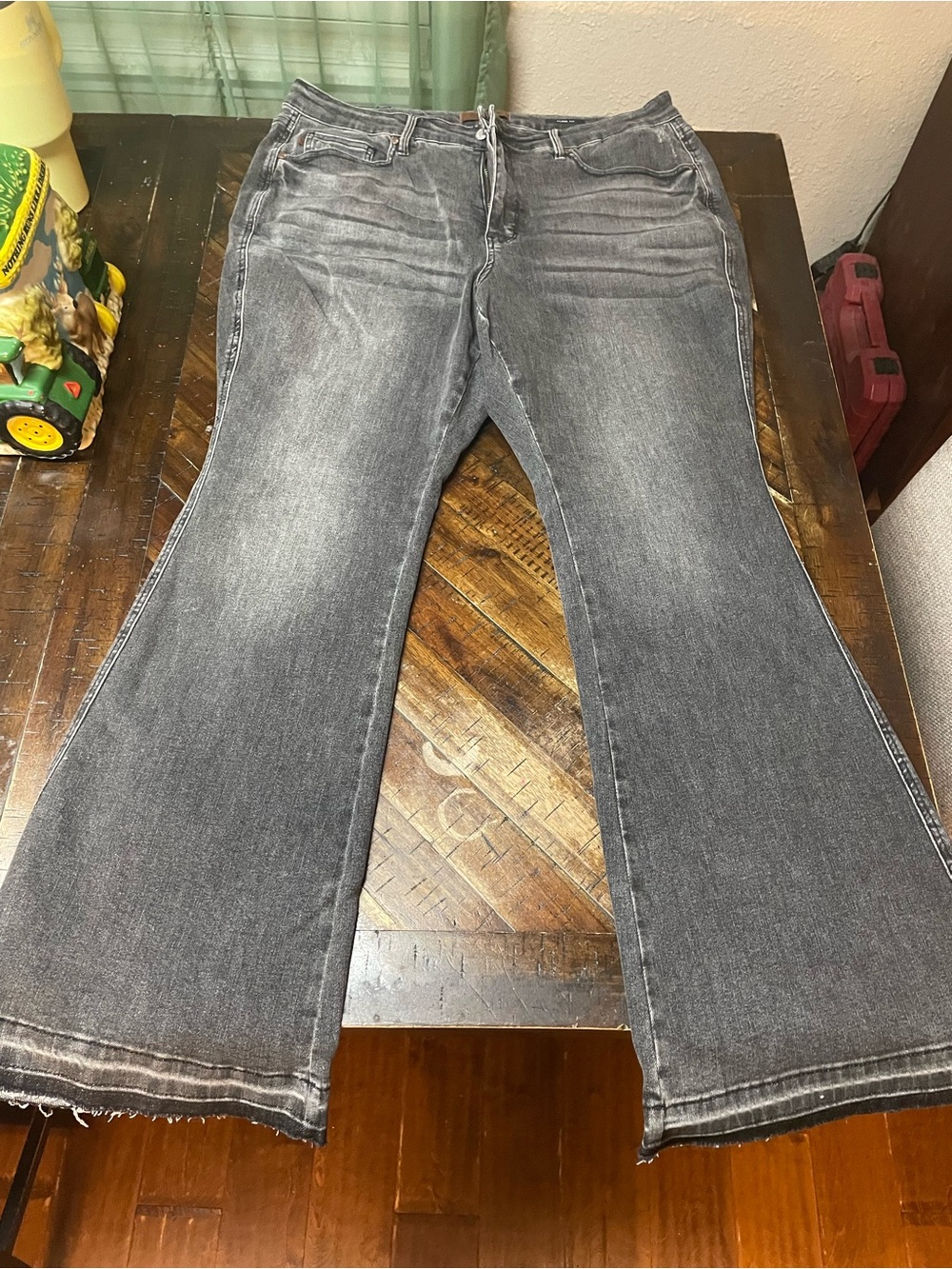 Judy Blue Gray Washed Flare Jeans